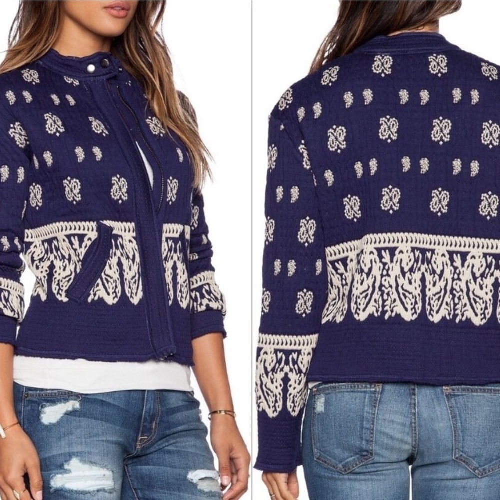 Free People Blue Riveira Pattern Quilted Kantha Stitch Bohemian Jacket. Size 6